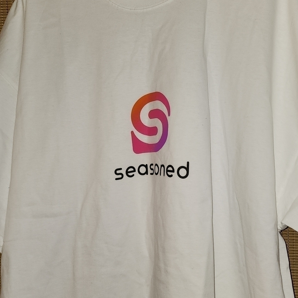 Hanes Tee Shirt size 3xl - Picture 2 of 4